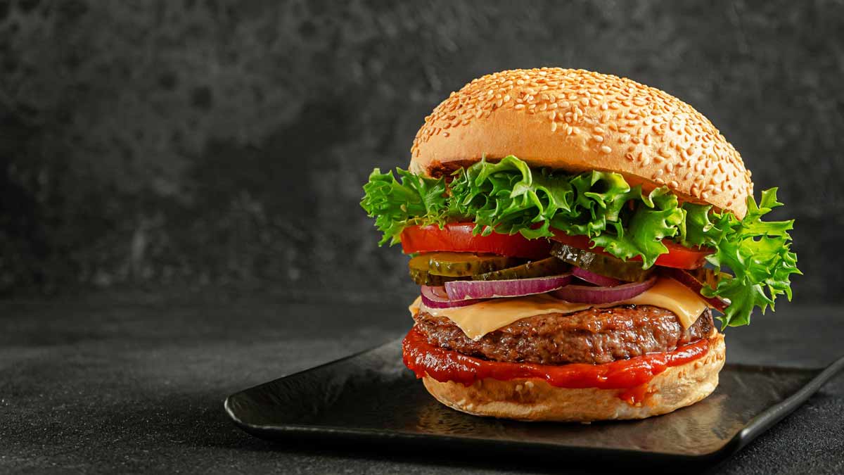 Best Burger Brands In India, Delicious Burger Treat, Fast Food Joints In  India