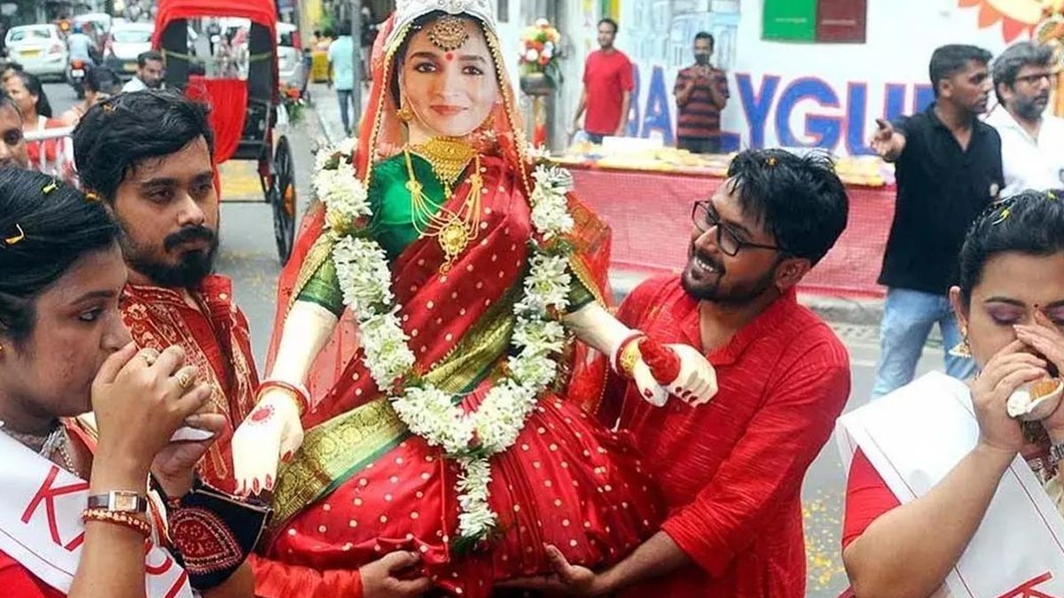 fans on ranbir alia wedding