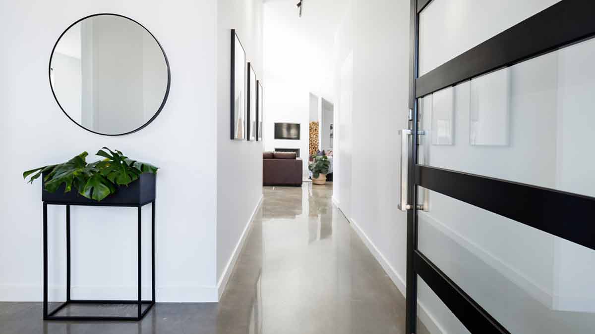 7 Genius Hallway Decor Ideas for Long, Narrow Hallways — DESIGNED