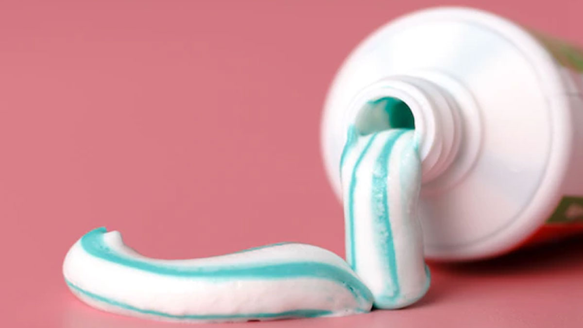 how to remove fridge marks from tiles inside 