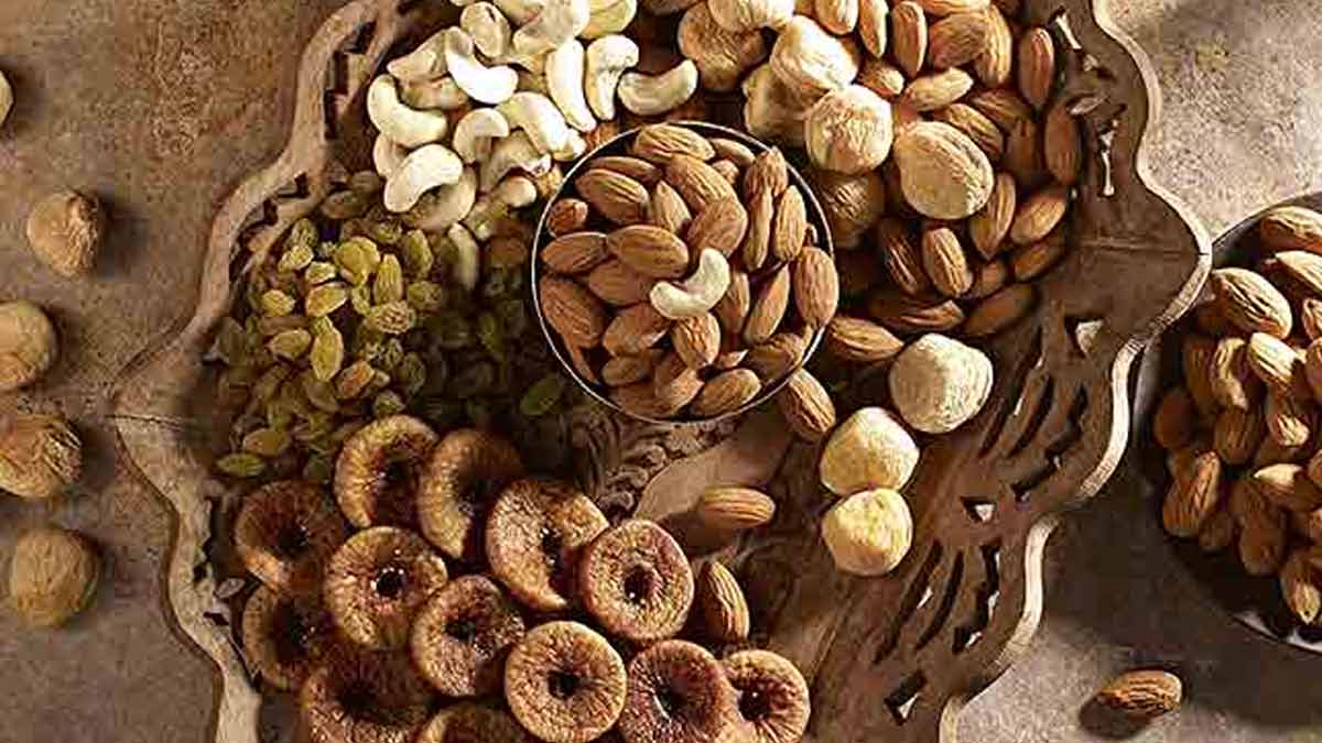 nuts superfoods for fertility