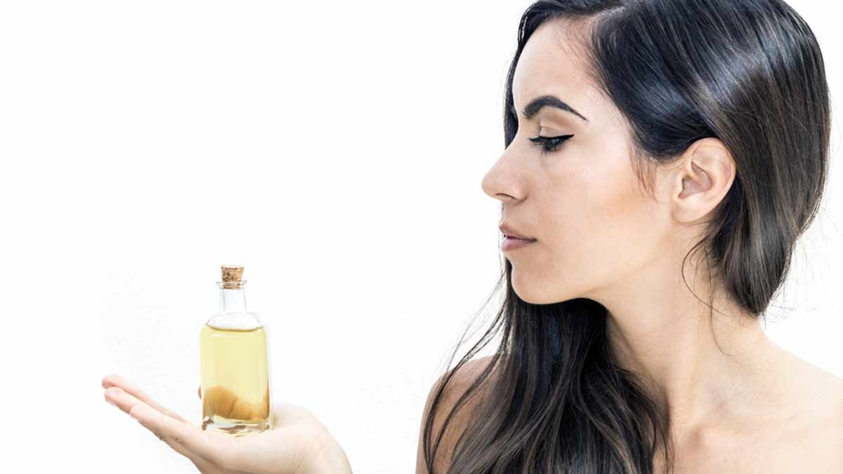 oil  for  hair  growth  and  thickness