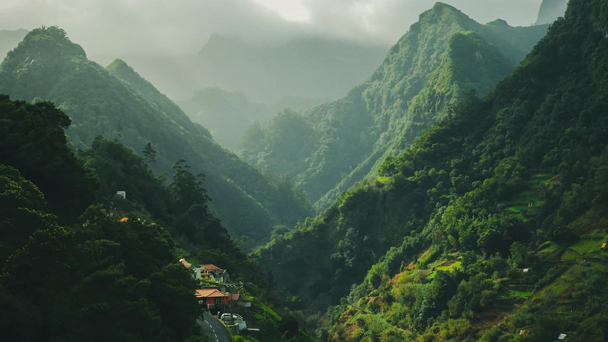 places to visit in himachal pradesh in april