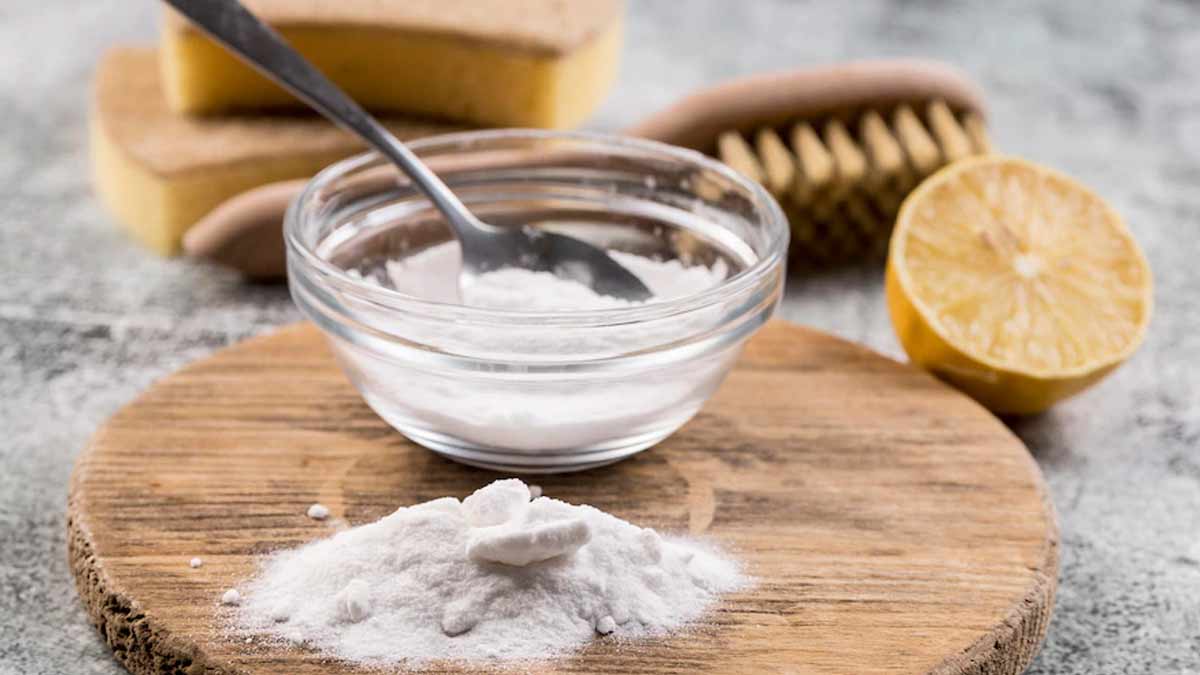 remove fridge marks from tiles