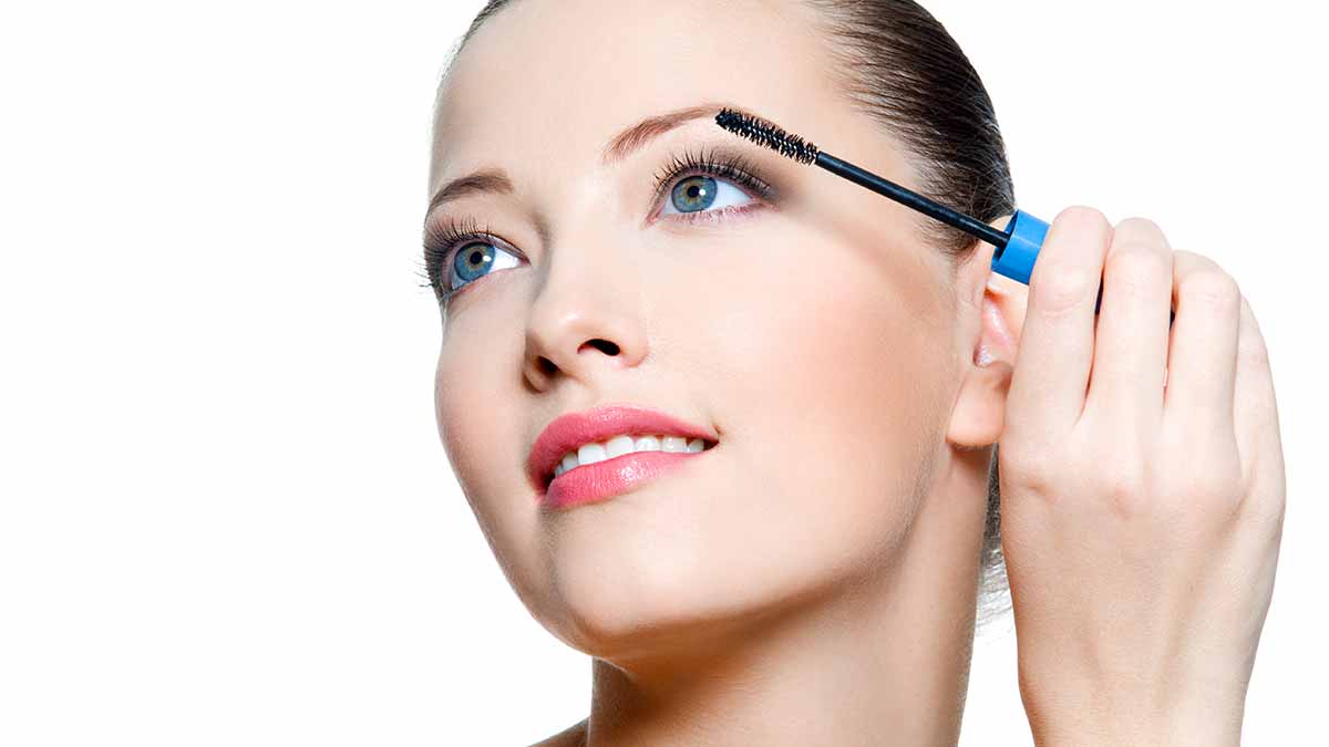 right way of using lash primer tips