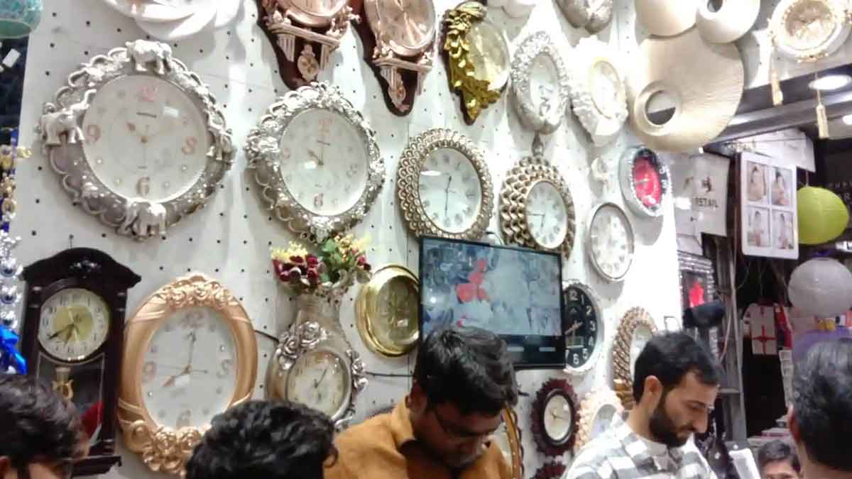 Chickpet bangalore Wholesale Gift Shop | The Gift World | Bangalore shop...