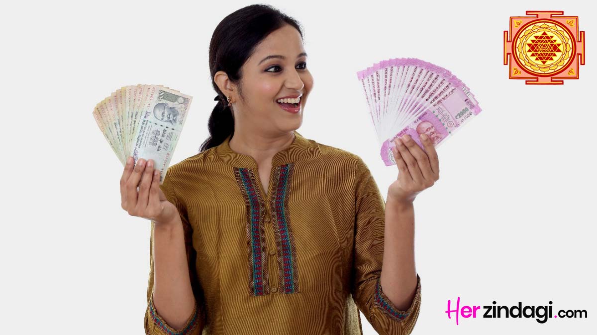 what-to-keep-in-locker-to-attract-money-in-hindi