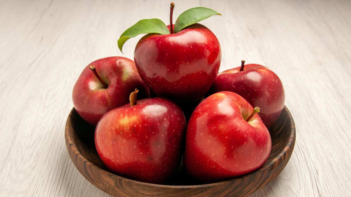 tips to choose juicy apple m