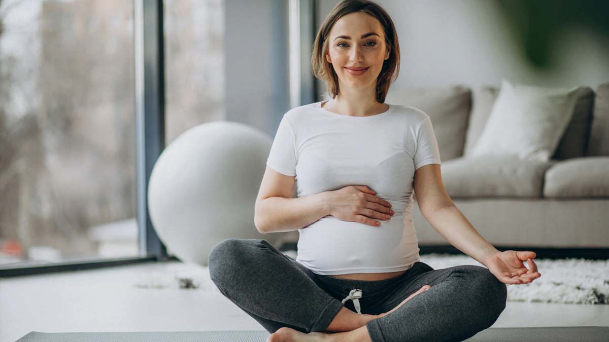 tips  yoga in the last trimester of pregnancy