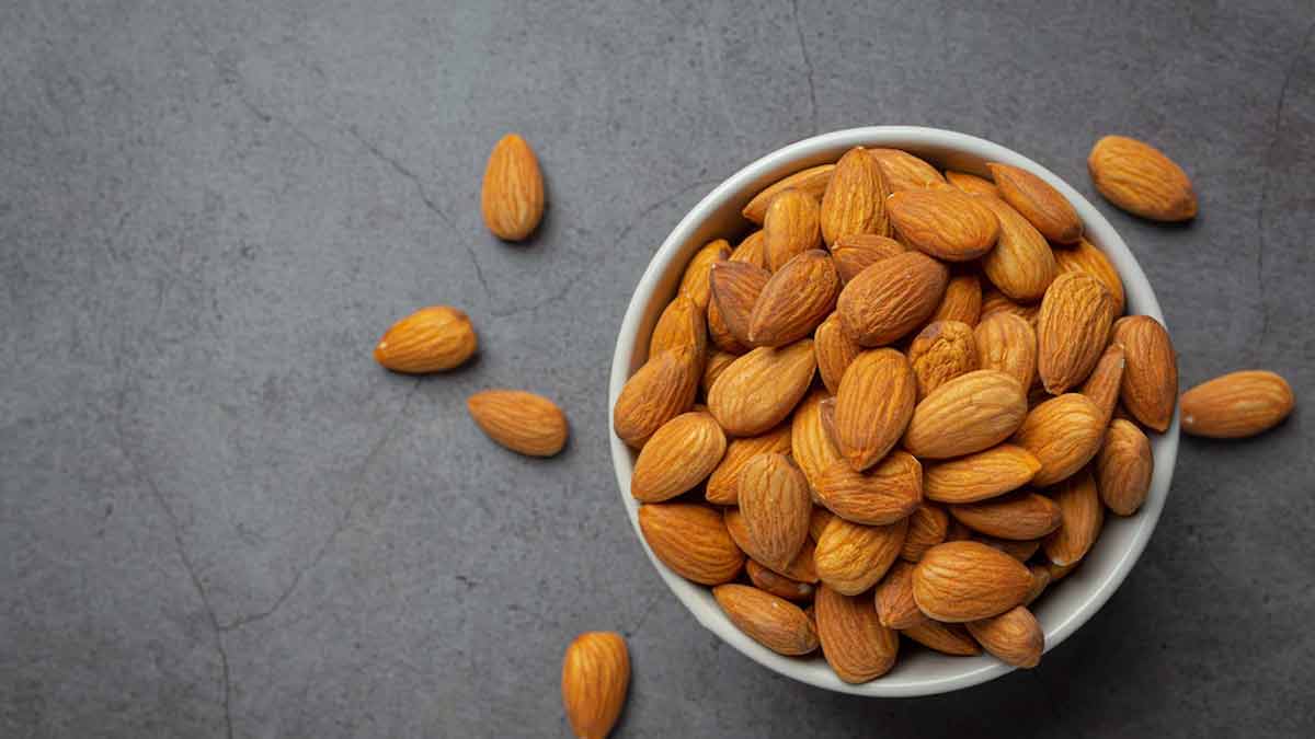 Benefits Of Badam Rogan Oil For Nails