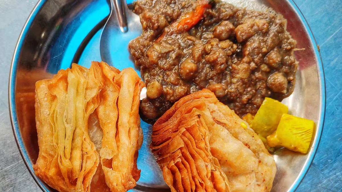 Java Samosas Japanese Samosa| समोसा का इतिहास| Manohar Japani Samose Walla Chandni Chowk