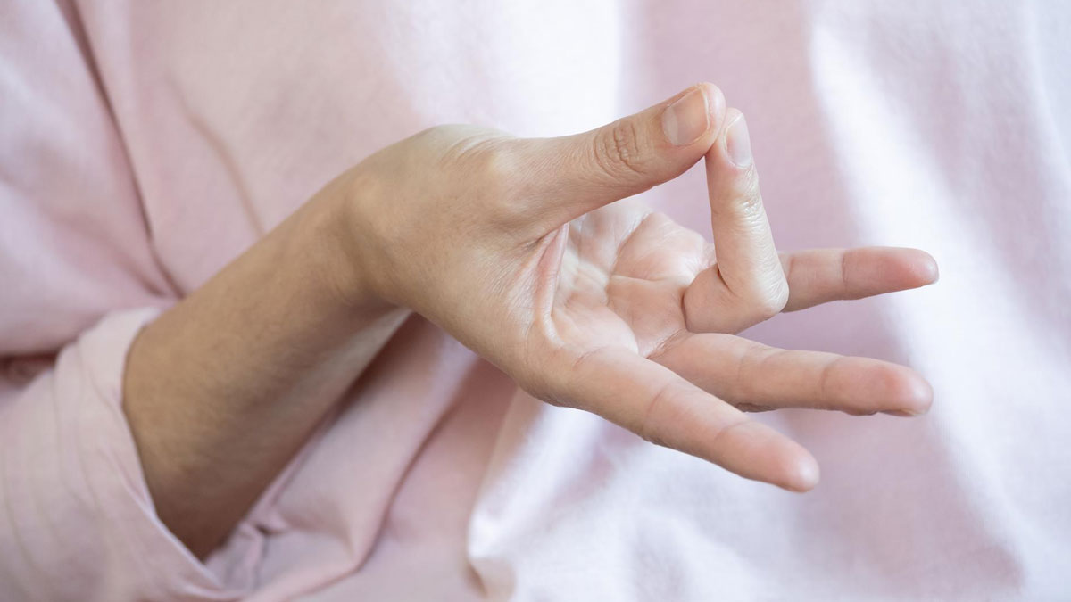 Prithvi Mudra For Hair Fall