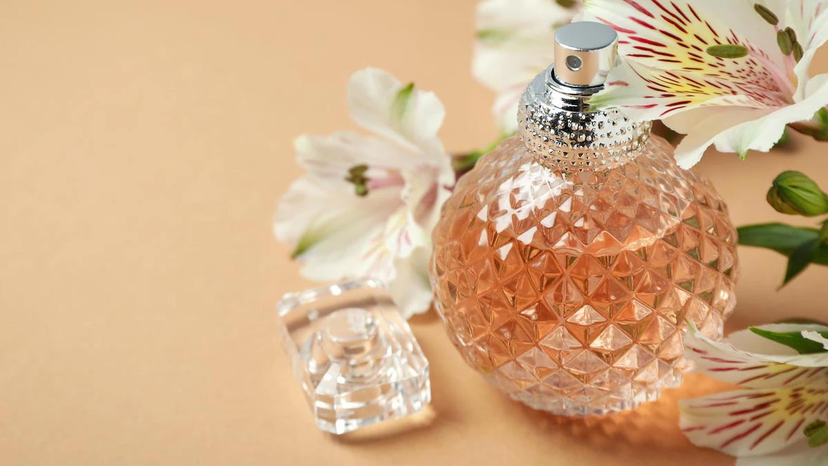 How To Make Perfume At Home Easy बिना खर्च के बनाएं परफ्यूम Bina