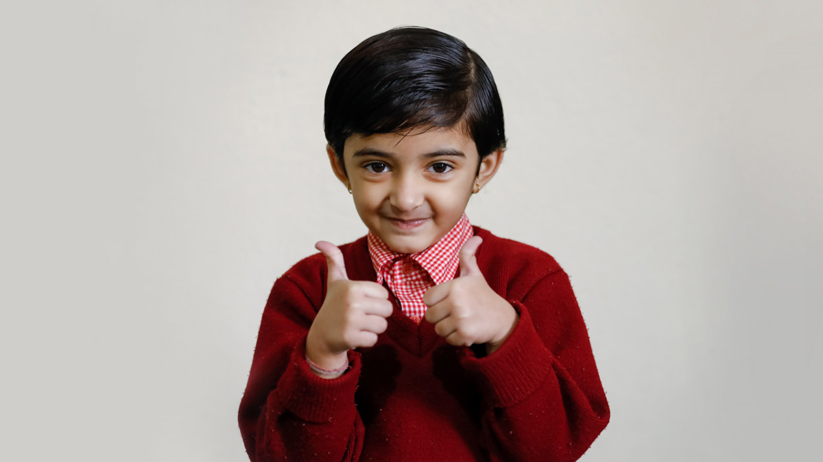 can children of government employees get scholarship