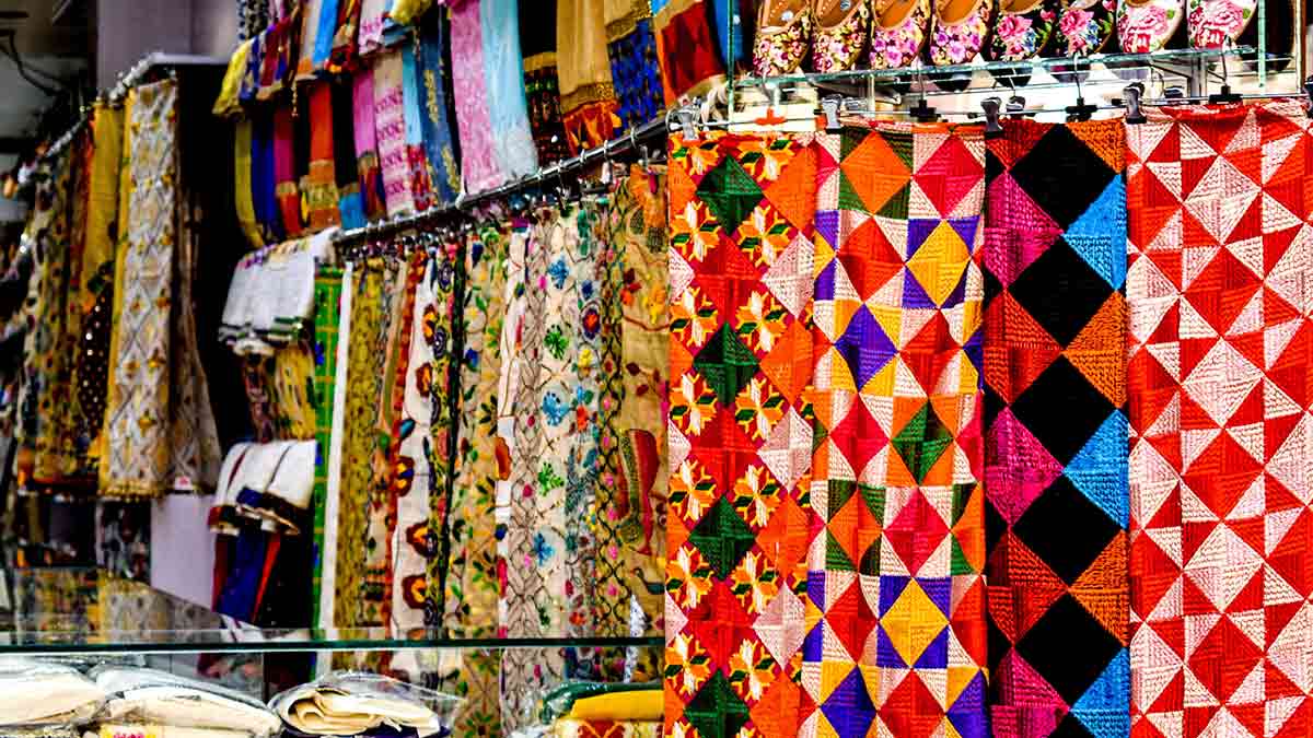 delhi market for dupatta shopping