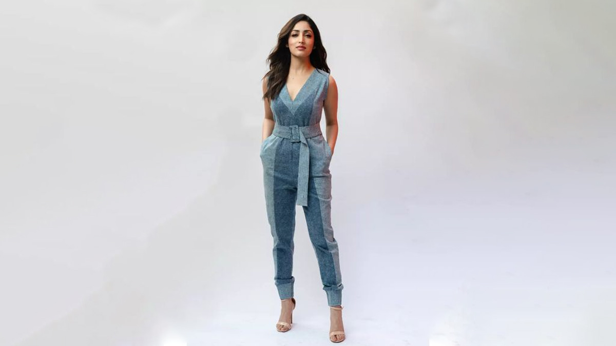 Fashion New One-Shoulder Strappy Sexy Denim Jumpsuit - China Woman Suit and  Clothes price | Made-in-China.com
