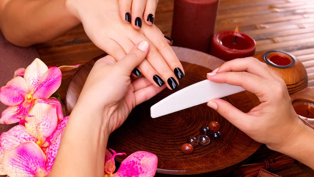 hacks for how to make manicure long lasting