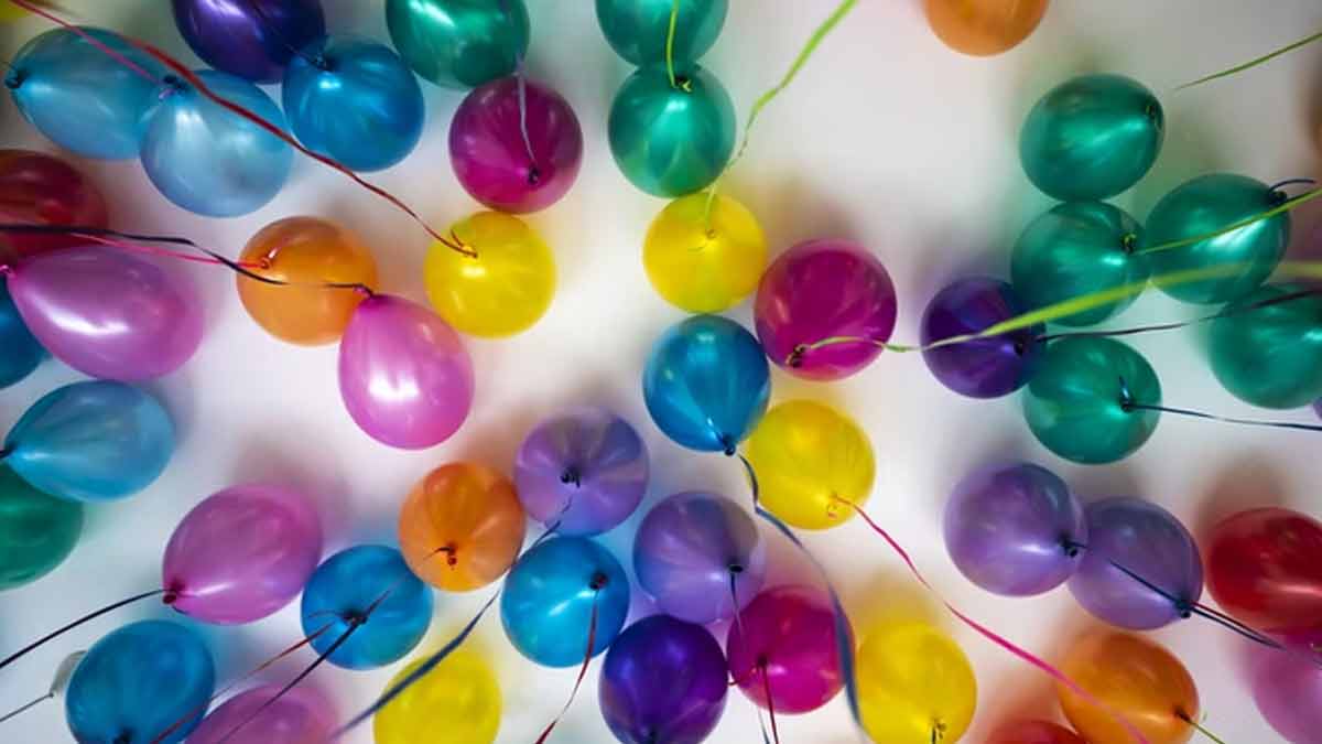 helium balloons