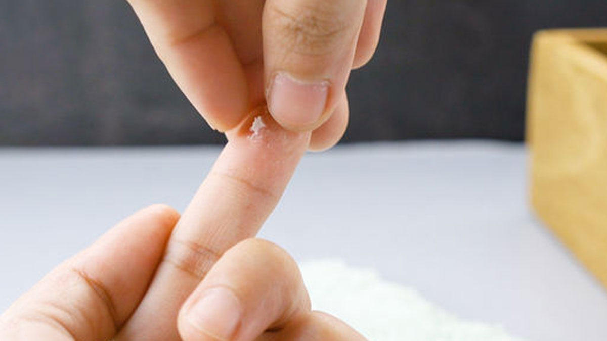 how to remove glue from hands