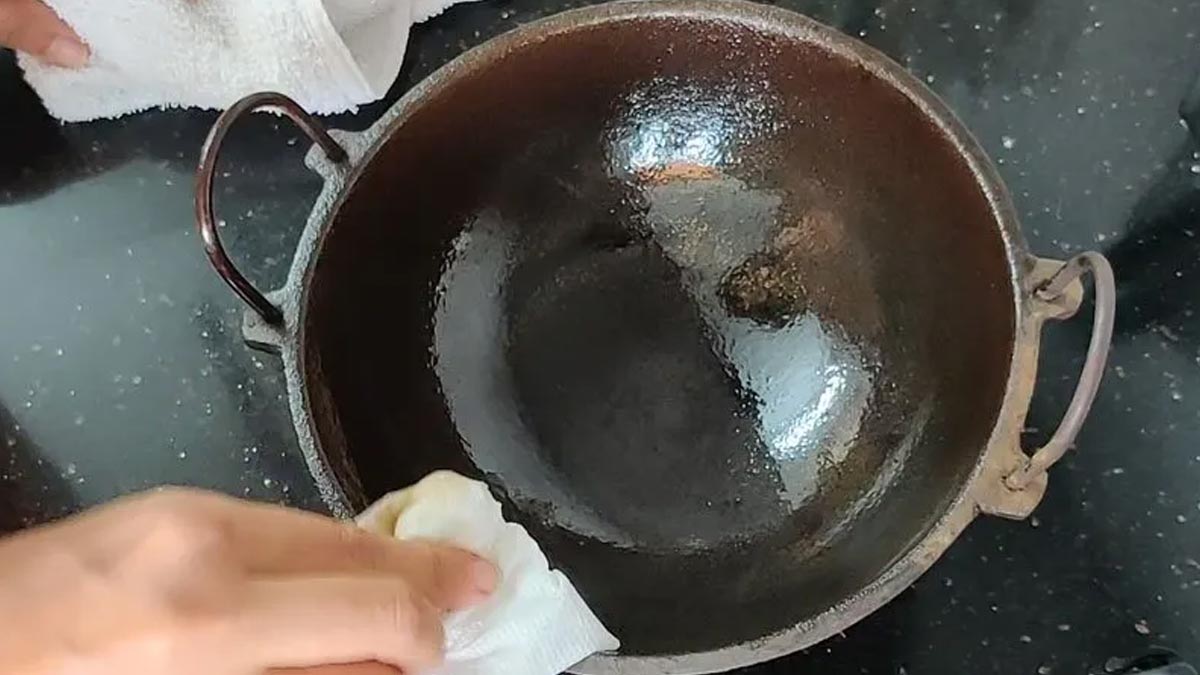 iron wok cooking tips
