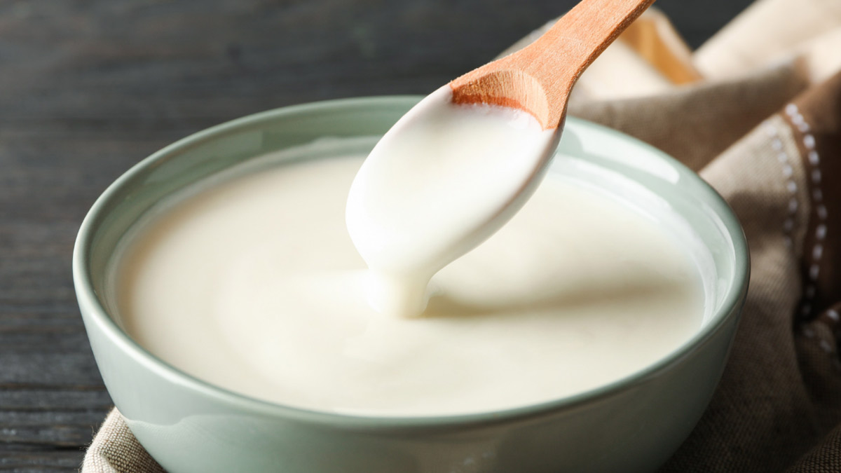 is curd good for bloating problem