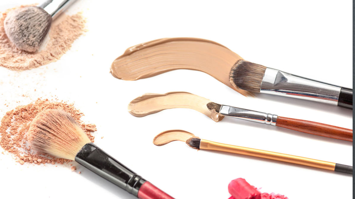 Stretch MarksMakeup से छुपाएं स्‍ट्रेच मार्क्‍स Makeup Tips hide