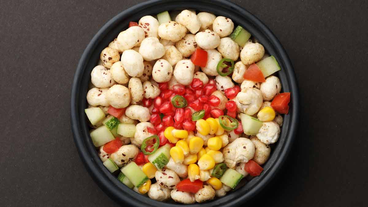 makhana chaat kaise banaye