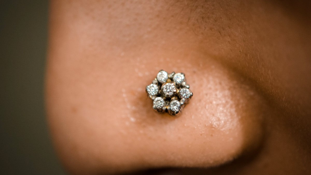 nose studs