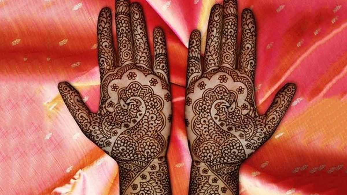 peacock mehndi designs for raksha bandhan 2022