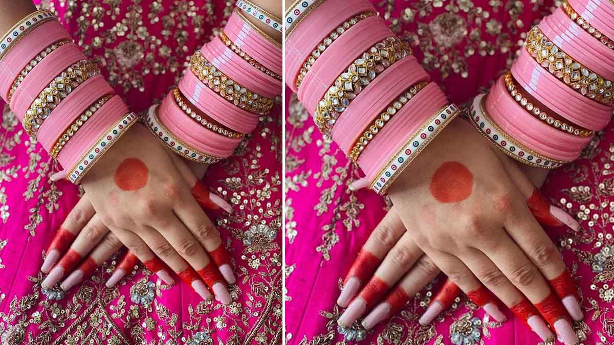 pink color chooda design