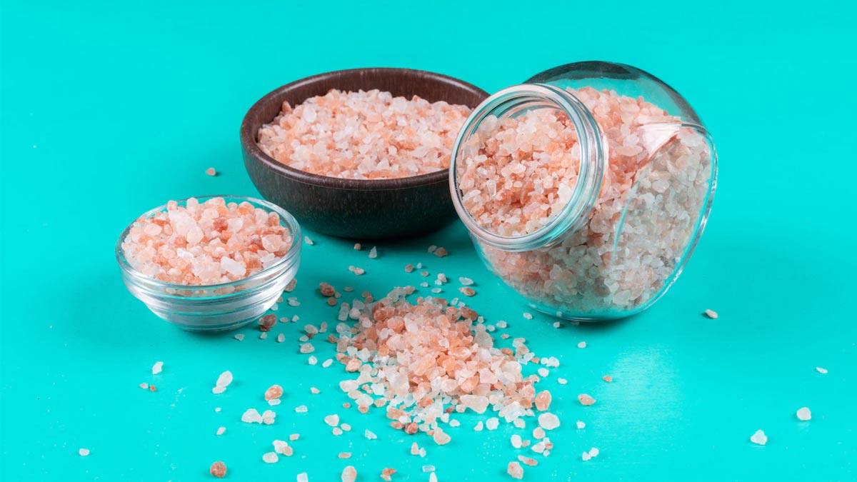 rock salt to sharpen mixer grinder blades