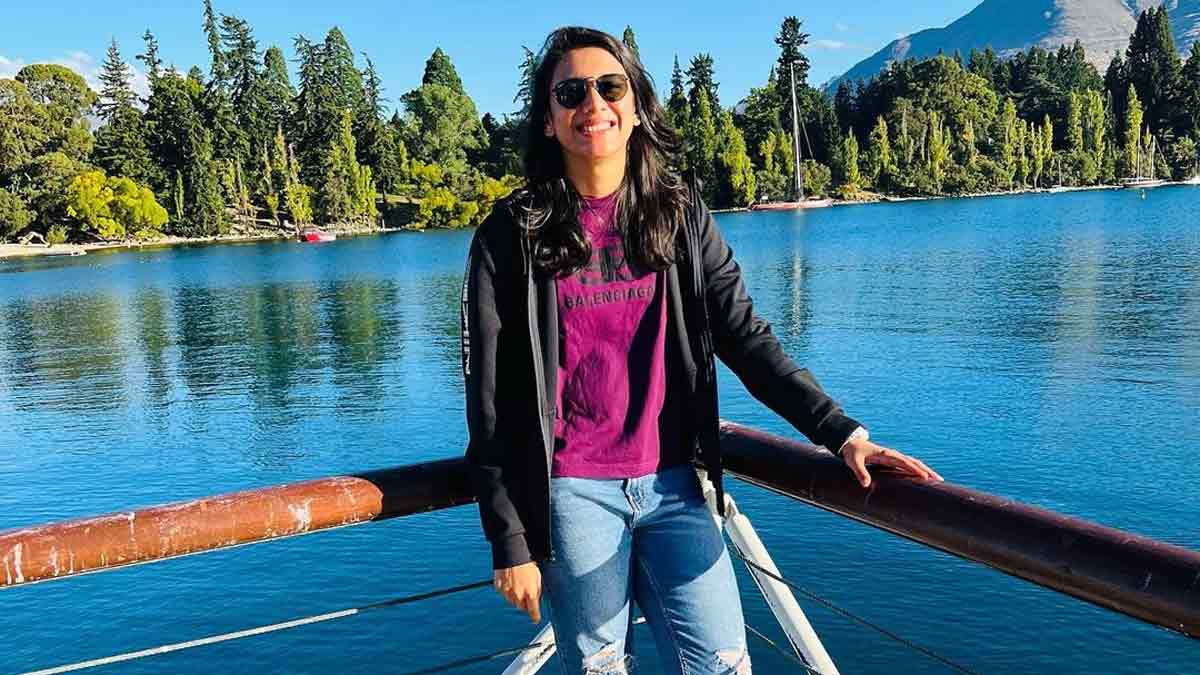 smriti mandhana on holiday