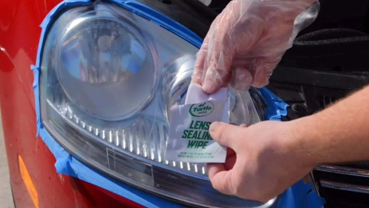 how-to-remove-scratches-from-headlights-car