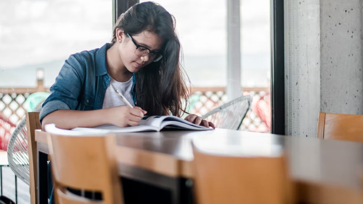 top distance education Universities