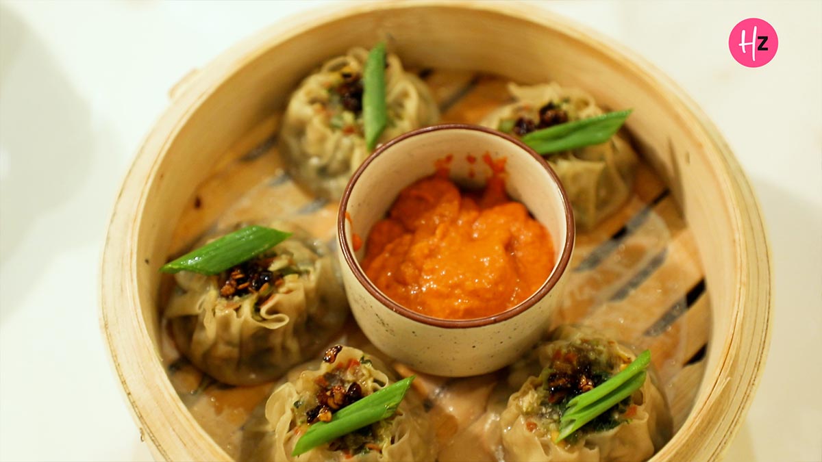 Blunch Cafe In Noida| नोएडा के फेमस कैफे| Blunch Cafe Ka Food Menu