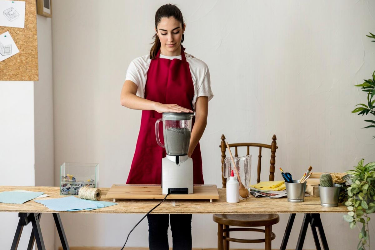 How to clean mixer at home