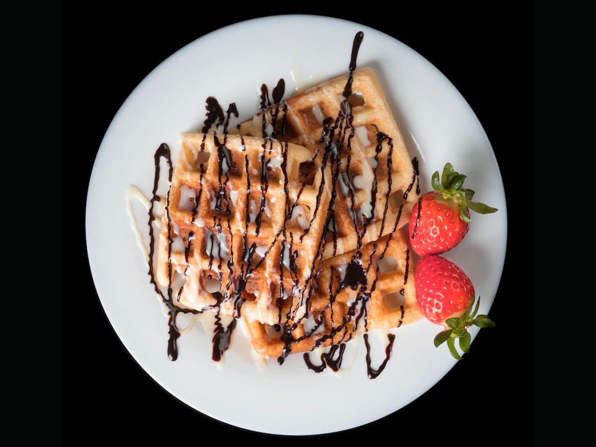 Macaroons instead of wedding cake