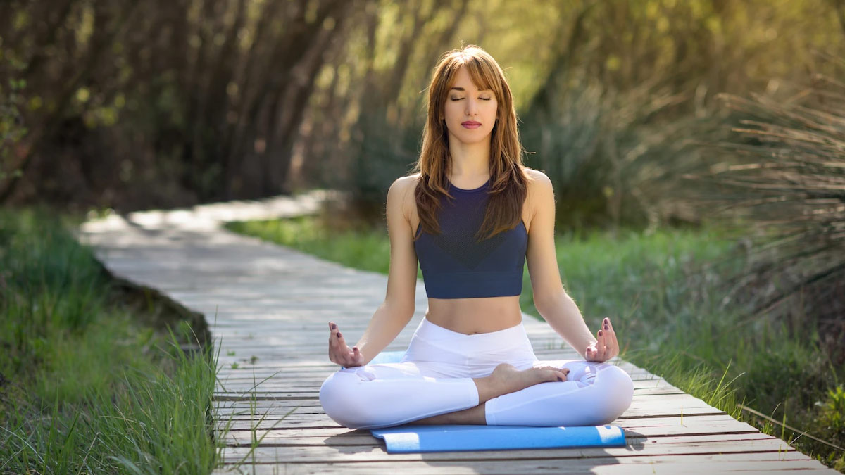 benefits of doing yoga in morning