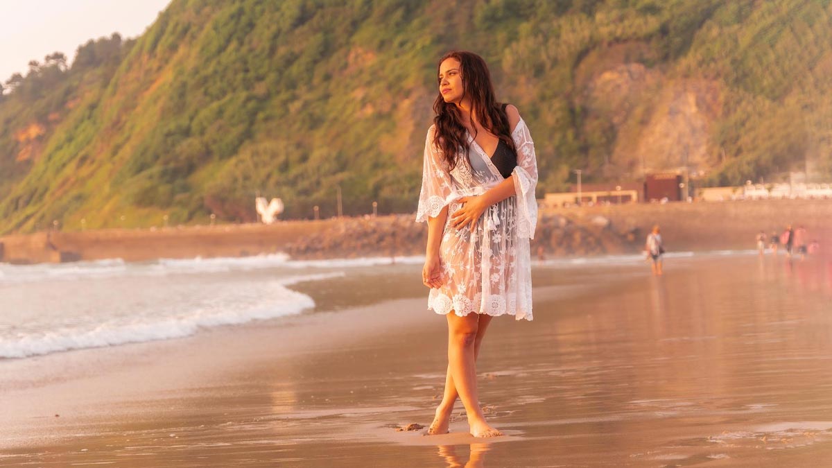 best outfits for your next beach vacation in hindi