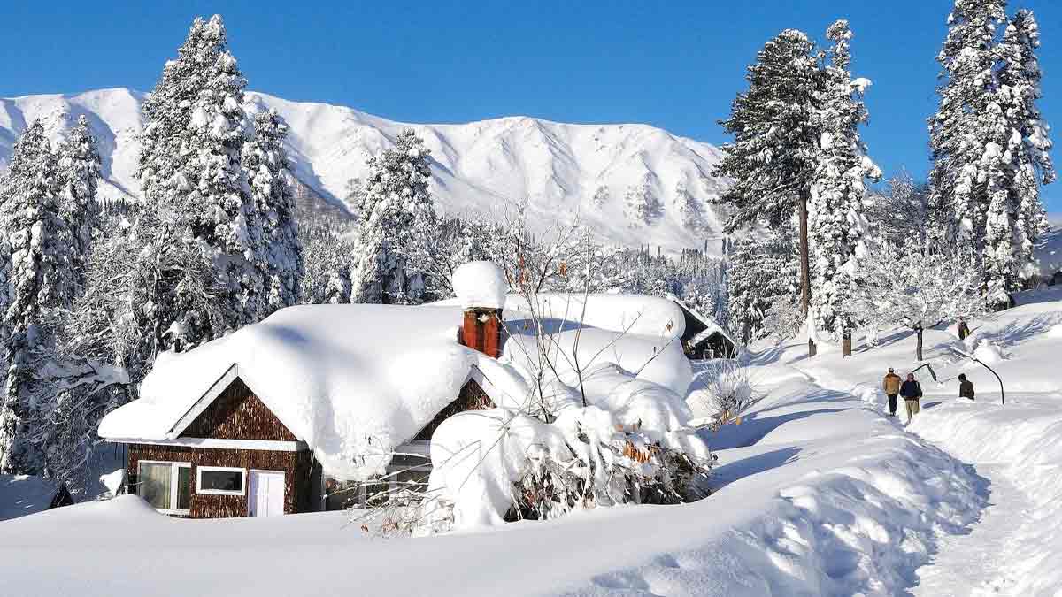 best places to see snowfall in january and february in hindi