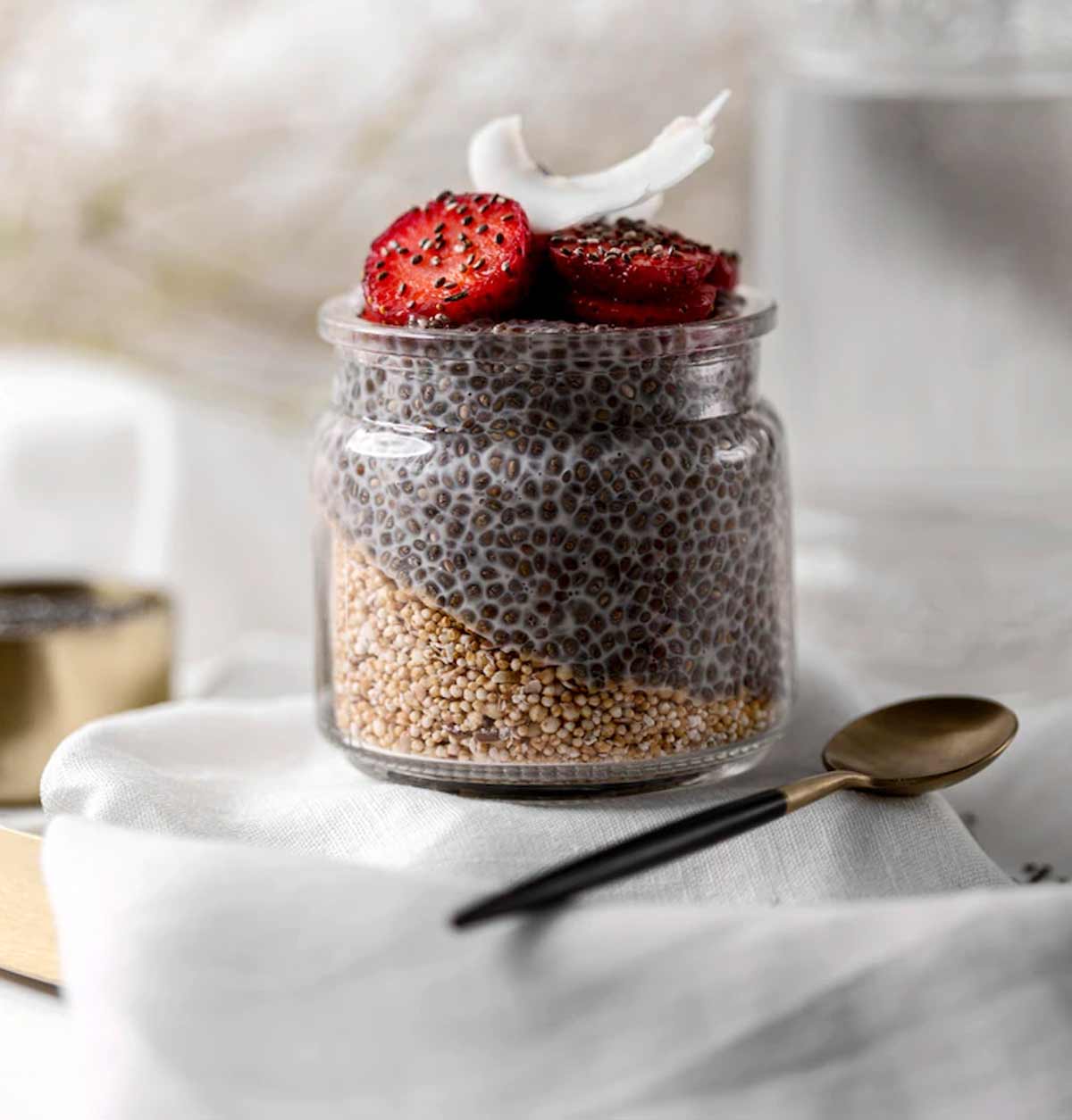 5 Ways To Include Chia Seeds To Your Breakfast | HerZindagi