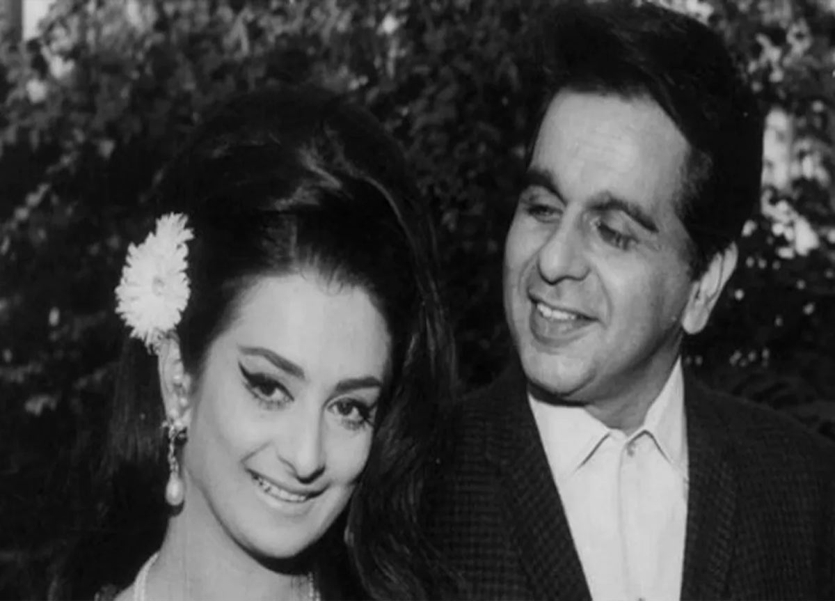 dilip and saira emotional story