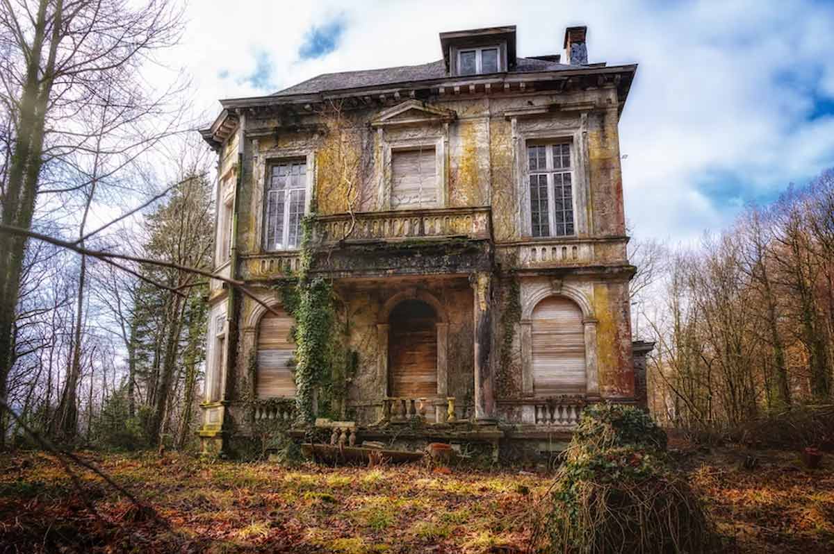 dream meaning of old home