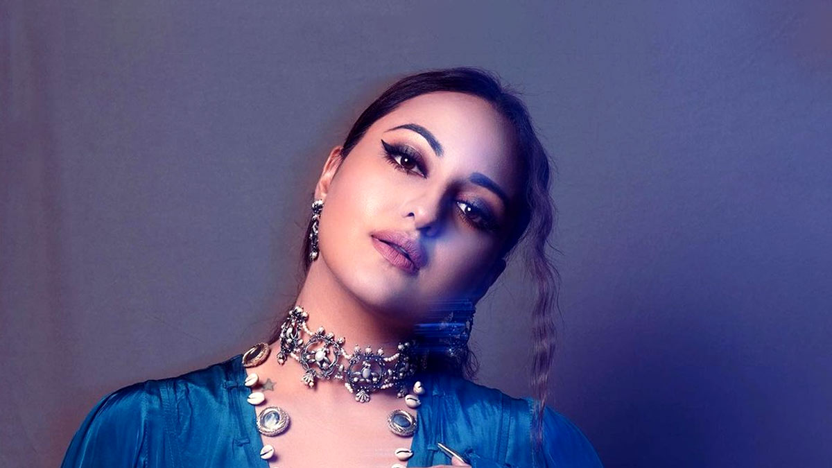 History of Choker Necklaceचोकर नेकलेस का इतिहासChoker Necklace in