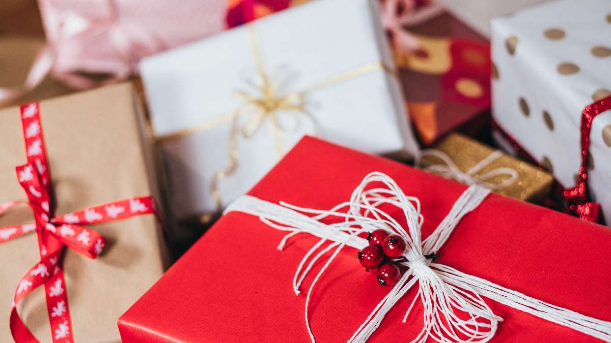 New Year's Gift Ideas, Gifting Guide For New Year's