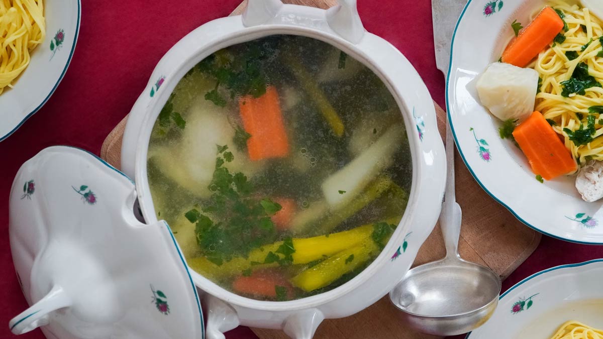 Chicken Soup Recipe | How To Make Chicken Soup | Chicken Soup | HerZindagi
