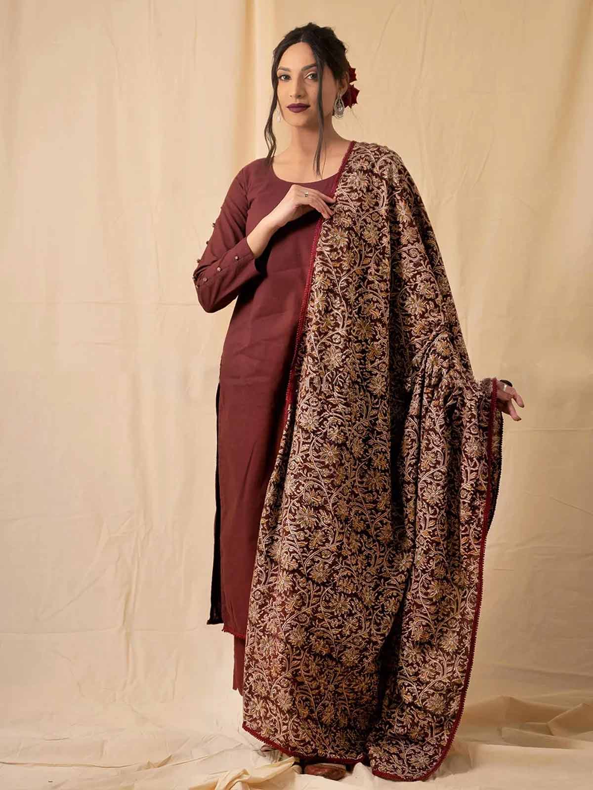 heavy dupatta maroon suit
