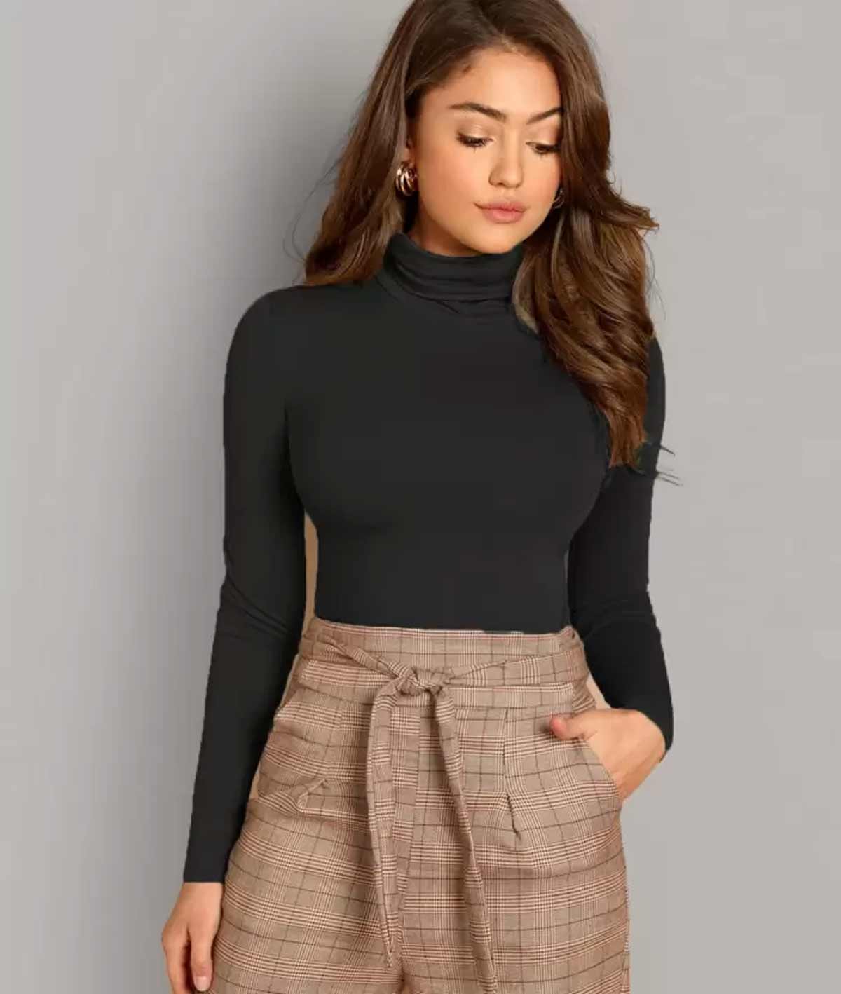 हाई-नेक टॉप high neck top