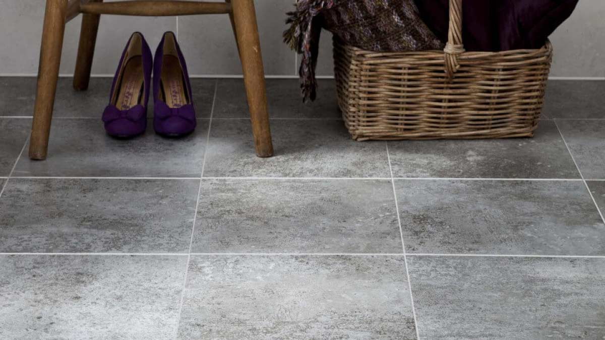 how to takecare of tiles in winter in hindi