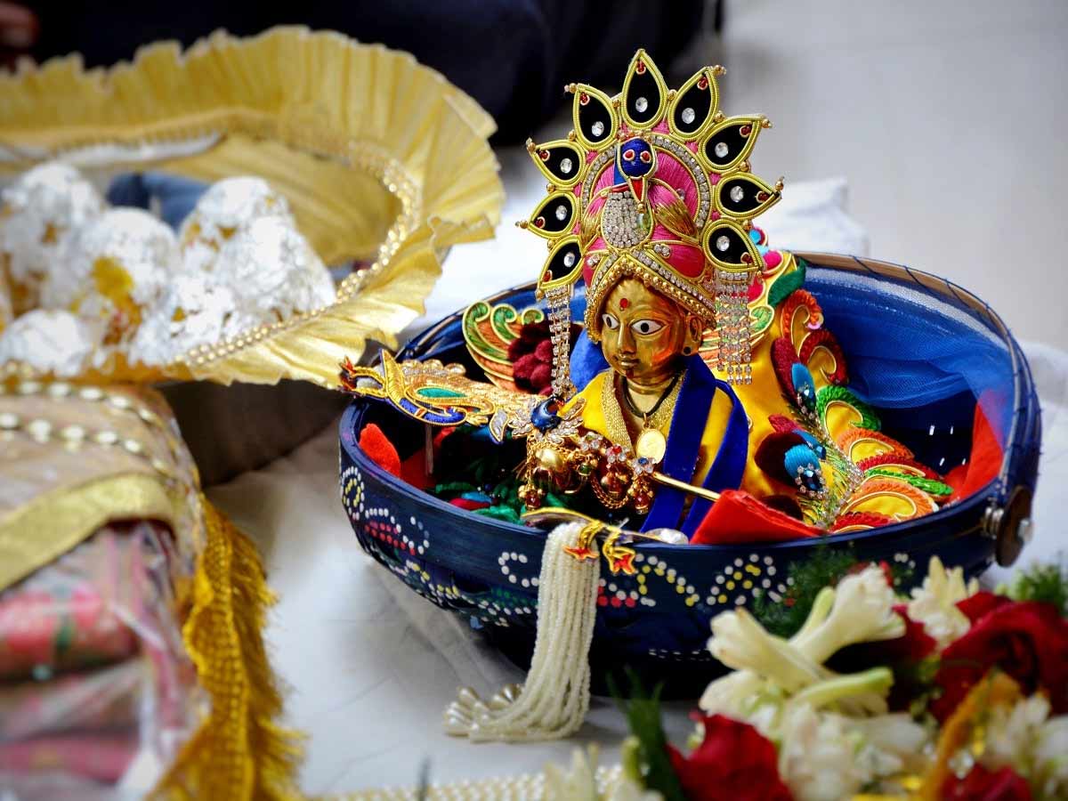 laddu gopal chalisa in hindi